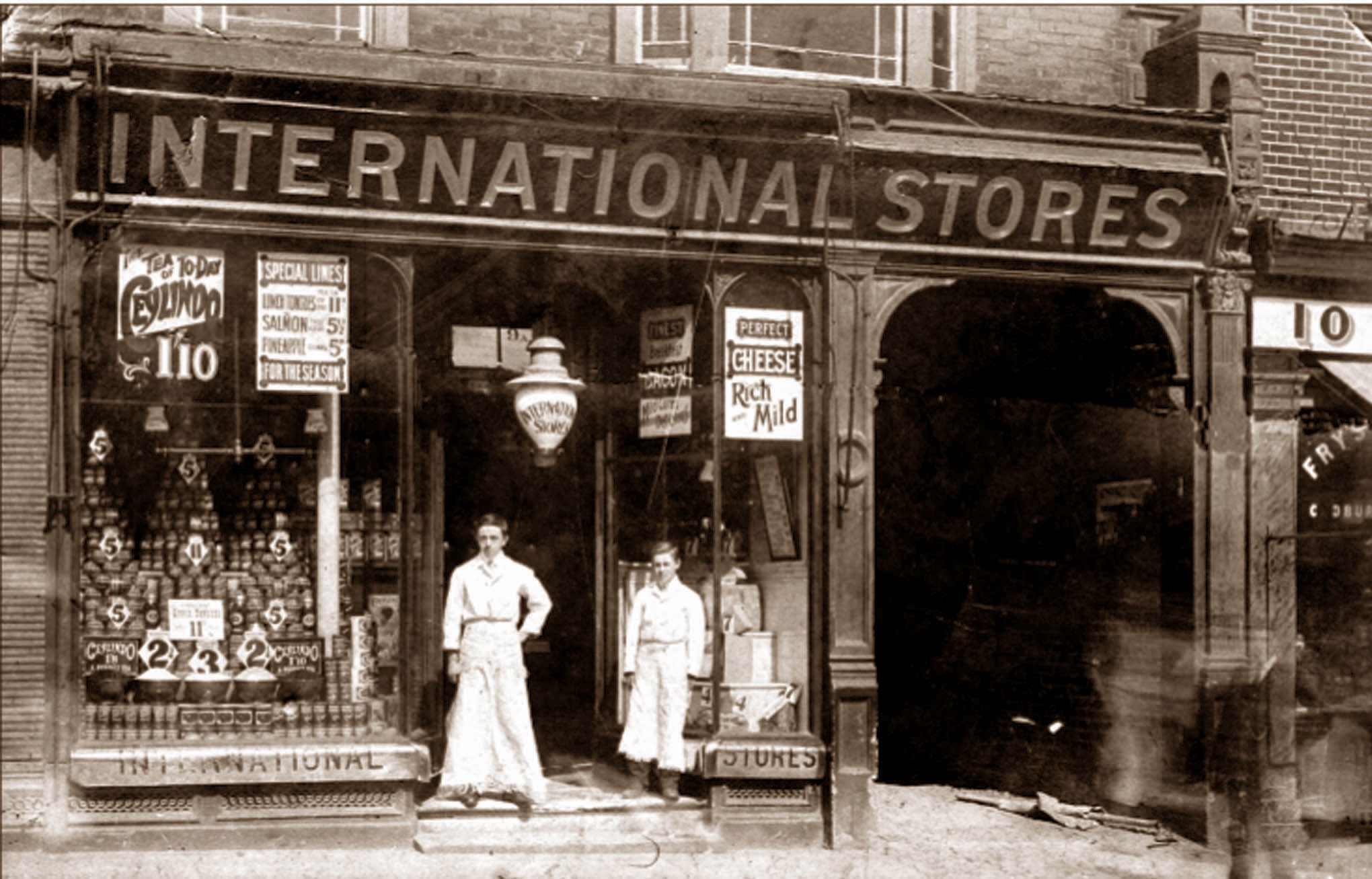 The International Stores later became the Wiliam Hill betting shop.
